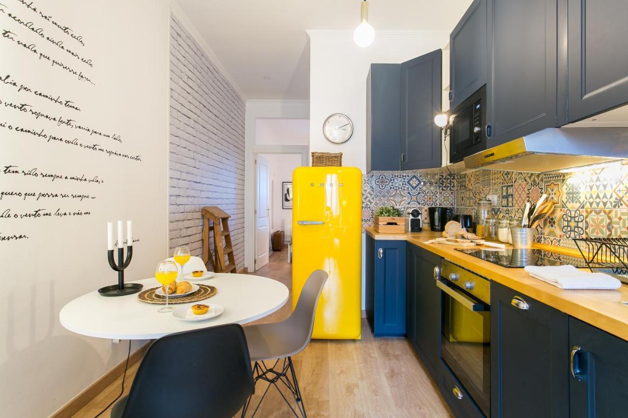 Charming Lisbon Home With Terrace St Amaro Esterno foto